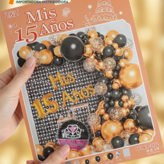 Arreglo de globos quinceañera  679